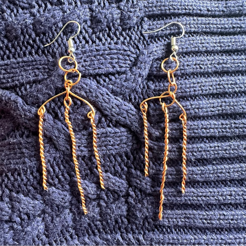 Handmade dangle copper earrings